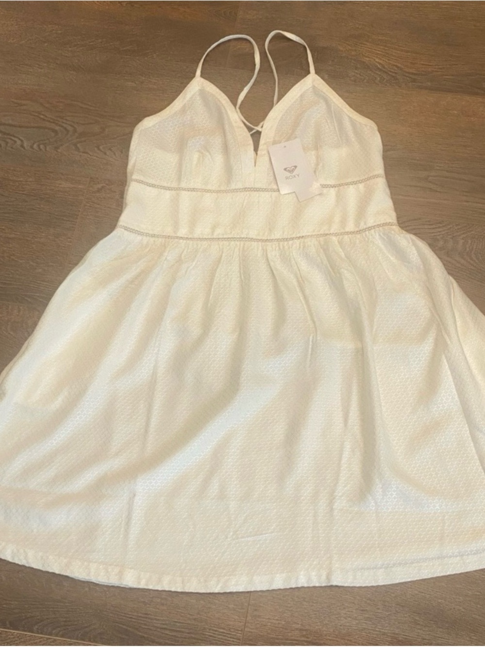 Roxy White V-Neck Spaghetti Strap Sundress - Picture 7 of 12